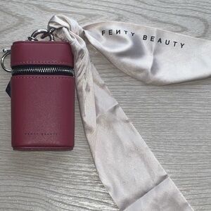 Fenty Beauty Lock In Lips Travel Bag +
Removable Scarf